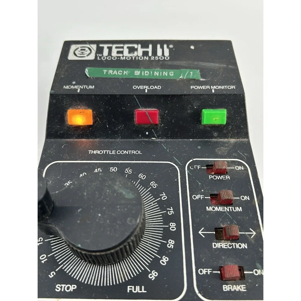 MRC Tech II Railmaster 2400 DC Model Train Controller